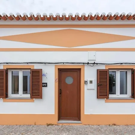Casa Arte 5 Feriehus *